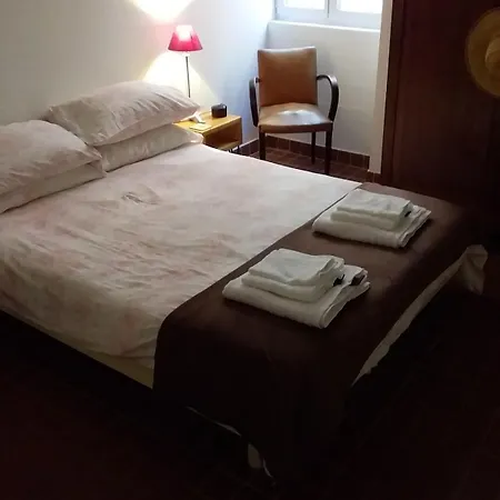 Appartement Location In Nice! 2 Bedrooms Sleeps 4 *
